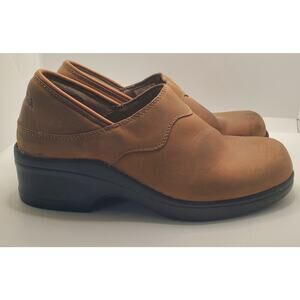 Cabela’s Women Slip On Clog Sz 9 Brown Leather Comfort Barn Shoe Toe Scuff